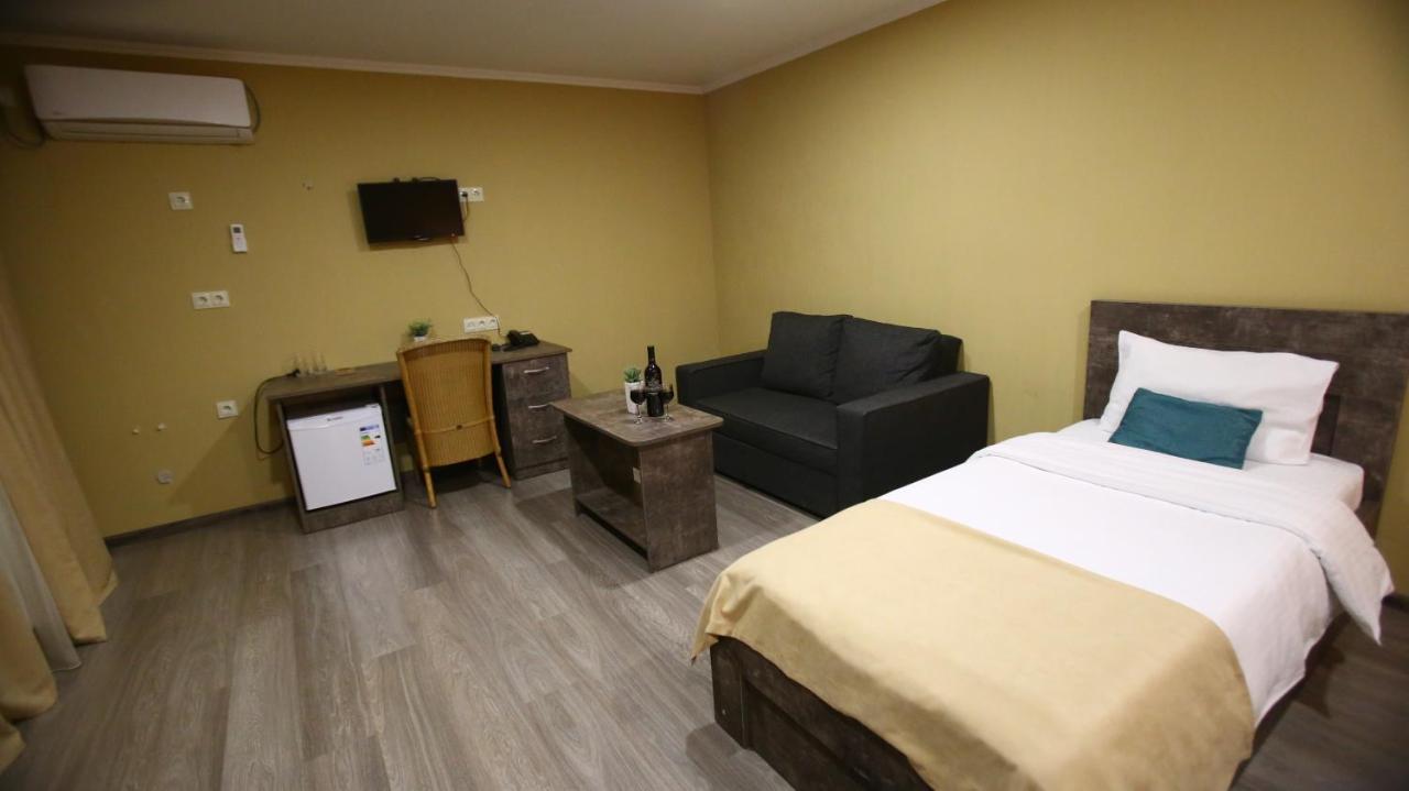 Hotel Nabadi Tbilisi Exterior photo