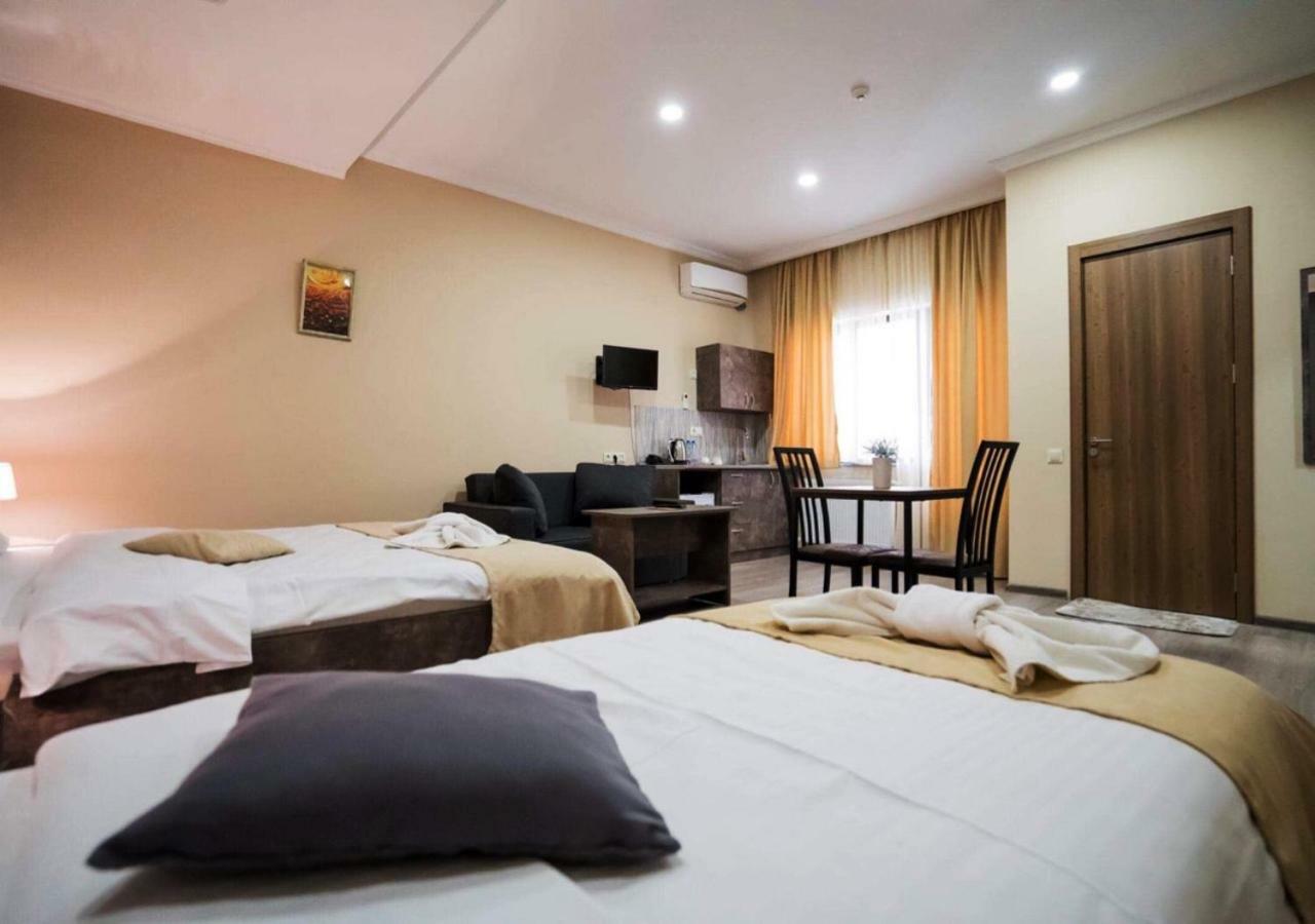 Hotel Nabadi Tbilisi Exterior photo